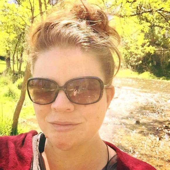 Meet your Posher, Erika - Picture 1 of 1